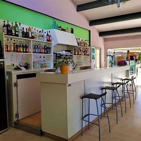 Restaurant De L'olivier 酒店 2*