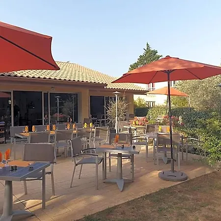 Hotel Restaurant De L'olivier 2*