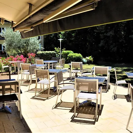 Hotel De L'olivier Pont-Saint-Esprit