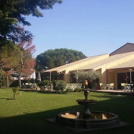 Hotel De L'olivier Pont-Saint-Esprit
